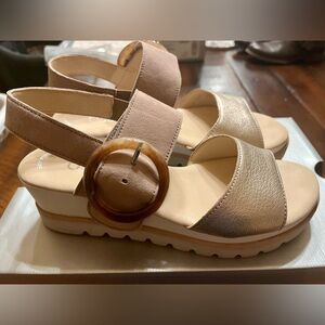 Brand new in box Gabor Slingback Platform Wedge Sandal